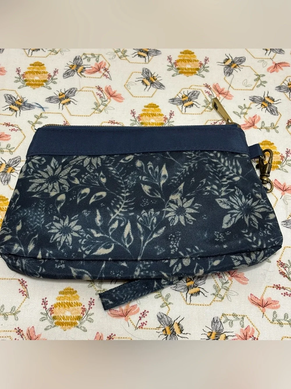 Travelon Navy Floral Wristlet Clutch